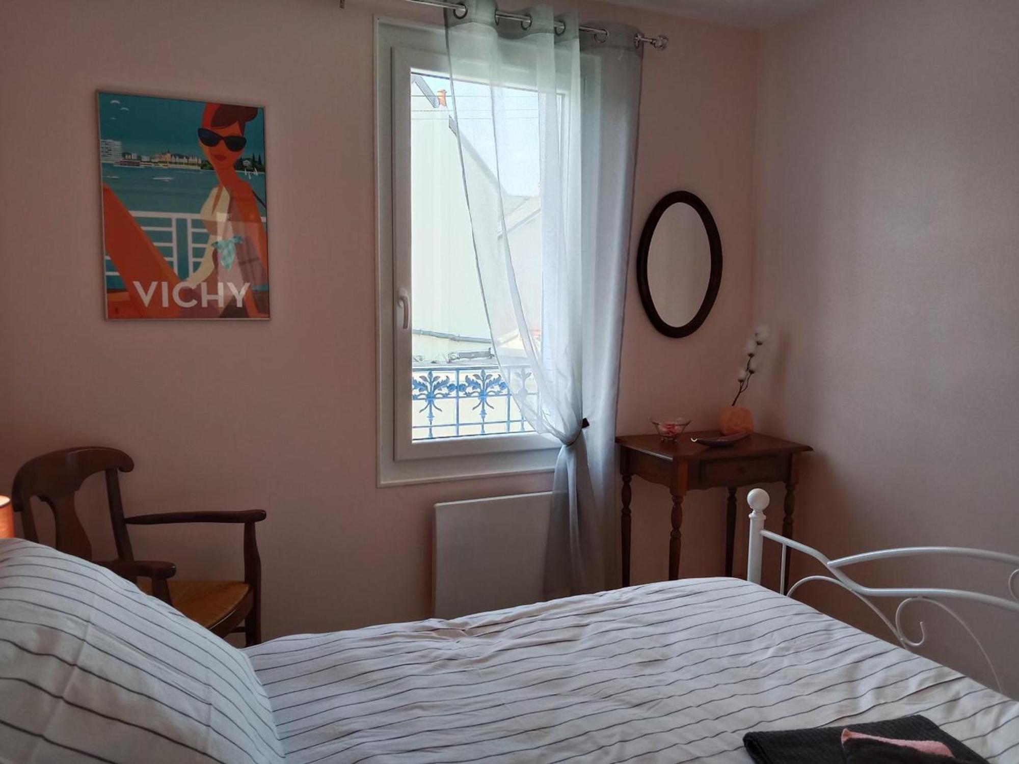 Maison Renovee Proche Vichy : 3 Chambres, Cour Fermee, Tout Inclus, Ideal Curistes Et Activites Naturelles - Fr-1-489-481 Bellerive-sur-Allier Exterior foto